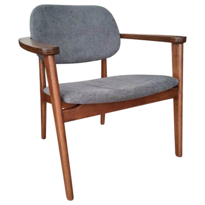 Aletraris Furniture image 2